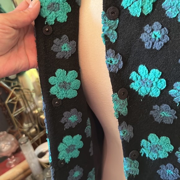 Jacket - Picture 2 of 7